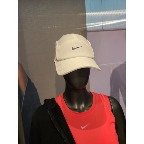 fb5624-010 - [국내매장] 나이키 NIKE 드라이핏 플라이 언스트럭처 스우시 볼캡 화이트 FB5624-100