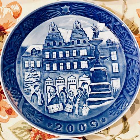 로얄코펜하겐 - 로얄코펜하겐 이어플레이트 연도접시 Royal Copenhagen Year Plate 16매보유 (연도별 선택), 1991년