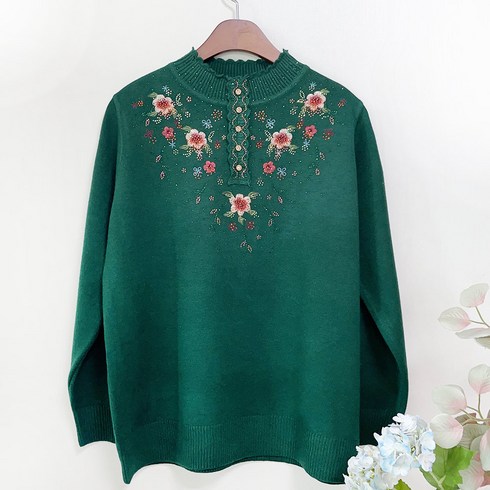 2023년 가성비 최고 할머니선물 - 국민할매 엄마옷 할머니옷 반짝큐빅 5단추 자수 스웨터 니트 티셔츠[BST-R2] 요양원옷 실내복 봄 가을 겨울옷