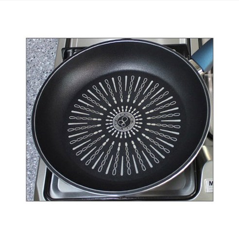 내구성 있고 내부착성이며 빠르고 고르게 요리를 해주는 키친아트 인덕션 후라이팬