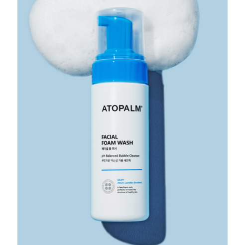민감 피부도 안심! 아토팜 페이셜 폼 워시로 촉촉하고 건강한 클렌징하세요.