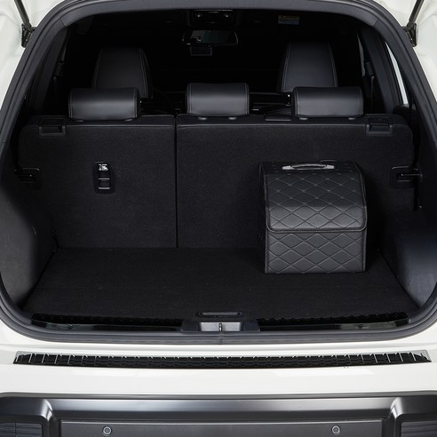 메이튼 트렁크 정리함으로 텅 빈 트렁크는 이제 안녕! 깔끔하고 쾌적한 드라이빙을 경험하세요.