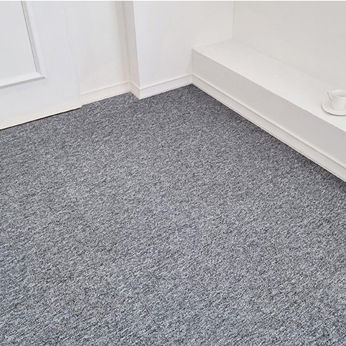 간편 설치, 깔끔한 디자인, 합리적인 가격의 타일카페트