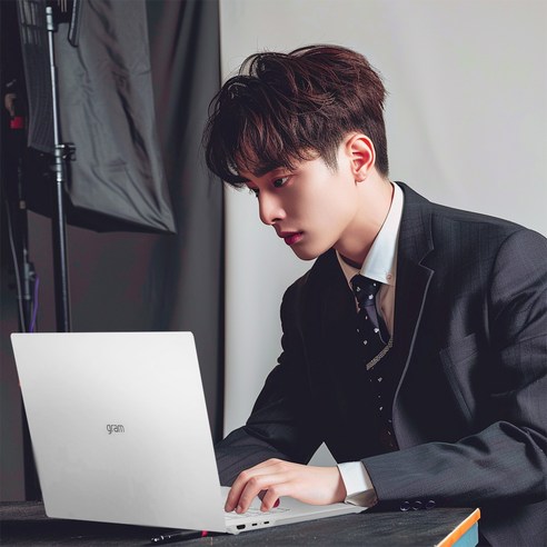 미래를 담은 혁신, LG 그램 Pro AI 16