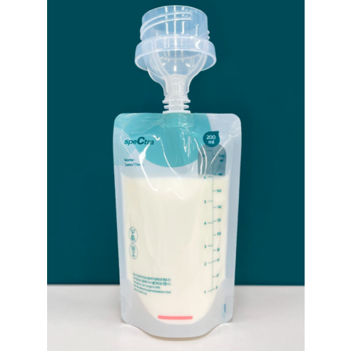 온도 걱정 없이 편안한 밤중 수유, 스펙트라 모유저장팩으로 해결하세요!