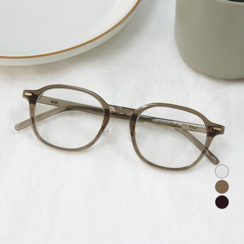 라피던트 리오: 일상에 스며드는 섬세한 그린, 당신의 개성을 완성하다 얇은뿔테안경