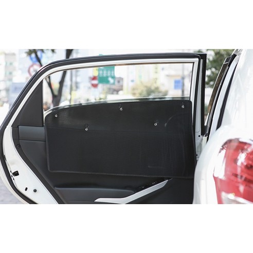 휠러 글라스 커버 윈도우 썬블럭의 효과적인 메쉬타입과 안전한 운전을 위한 햇빛가리개