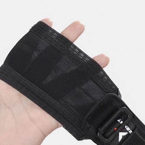 팔꿈치의 자유로운 움직임을 위한 섬세한 지지, 잠스트 엘보밴드