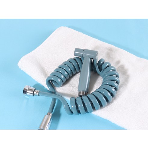 현대적인 욕실 필수 아이템