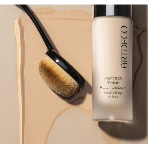 자연스럽고 흠잡을 데 없는 피부를 위한 혁신적인 파운데이션