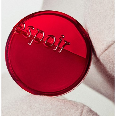 에스쁘아 프로테일러 비벨벳 커버 쿠션: 벨벳처럼 매끈하고 완벽한 피부를 완성하세요.