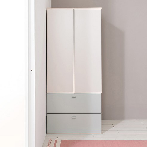 현대적인 스타일과 편리함을 갖춘 리바트 로넌 서랍형 옷장