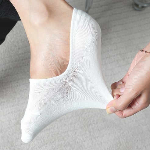 당신의 발걸음에 특별함을 더하다