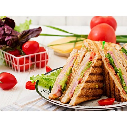 촉촉한 풍미로 일상에 건강을 더하는 '더 건강한 샌드위치햄'