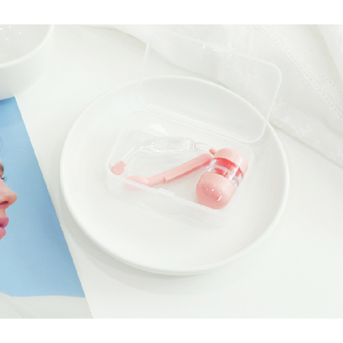 눈물 없이 렌즈 착용, 마메 렌즈 집게 흡착봉으로!