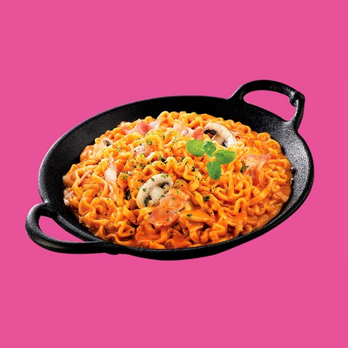 부드러움 속에 숨겨진 강렬함, 불닭볶음면 까르보!