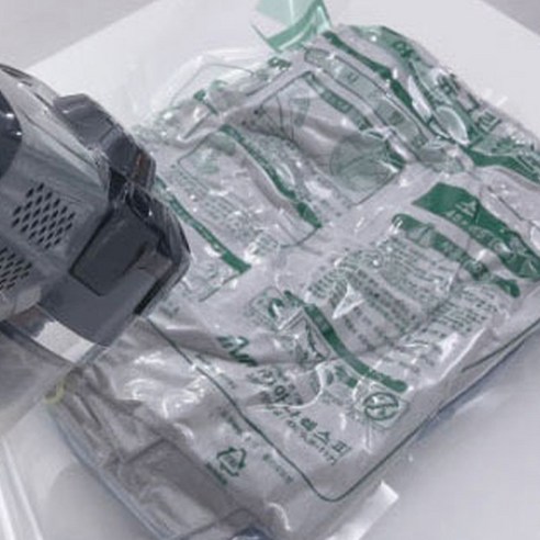 옷장 정리를 마법처럼! 아나 뉴그린 매직 항균 압축팩으로 공간 혁신을 이루다 진공압축팩