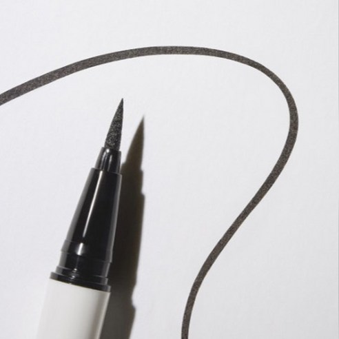 innisfree 超強效不暈染眼線筆 pen liner 0.6g