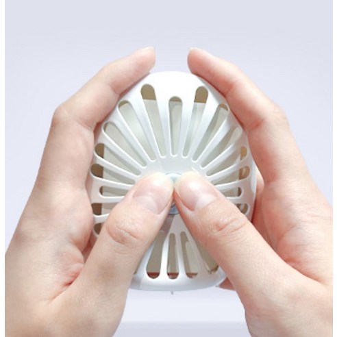 상쾌한 비누향으로 물들이는 공간, 페브리즈 화장실용 비치형 탈취제