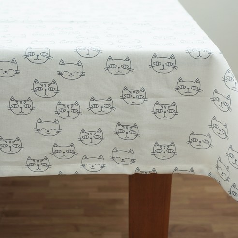 앤코튼 미미네야옹이 테이블보, 아이보리, 6인 (105 x 210 cm)