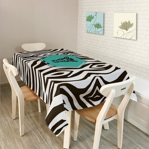 이코디 디멘션 테이블 보, 지브라, 150 x 210 cm