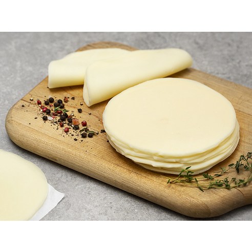 캘리포니아 프로볼로네 치즈 하나로 간편하고 맛있는 샌드위치를!