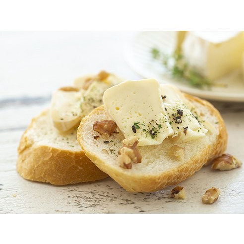 부드러운 풍미의 그랑도르 브리 치즈