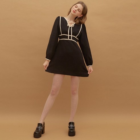 하트클럽 Heart Line Ribbon Dress