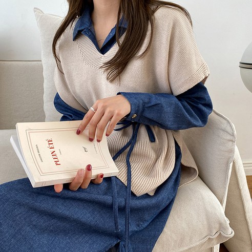 코코블랑 여성용 딥슬릿 박시 니트 조끼