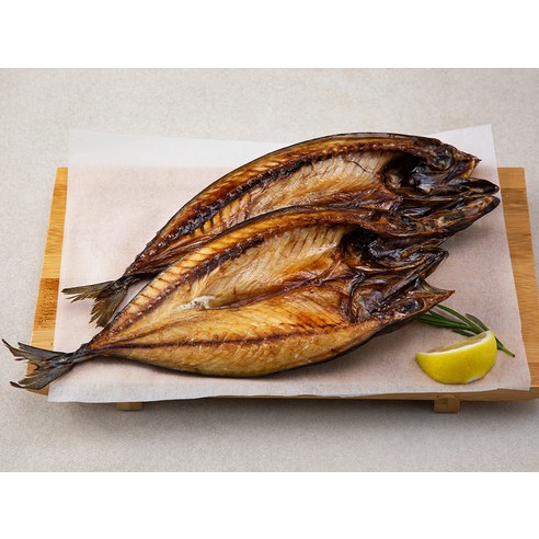 밥상 위의 풍요로운 선물, 반건조 고등어