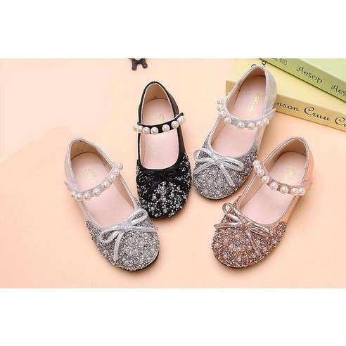 키즈트리 여아용 리본 반짝이 구두: 특별한 순간을 위한 매력적인 신발