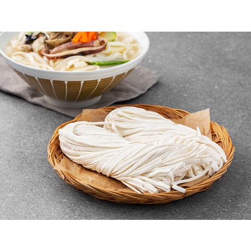 간편함과 건강함을 동시에 잡은 맛있는 칼국수
