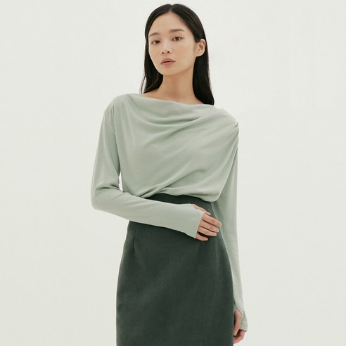 리올그 여성용 NOI DRAPE LINE T-SHIRTS