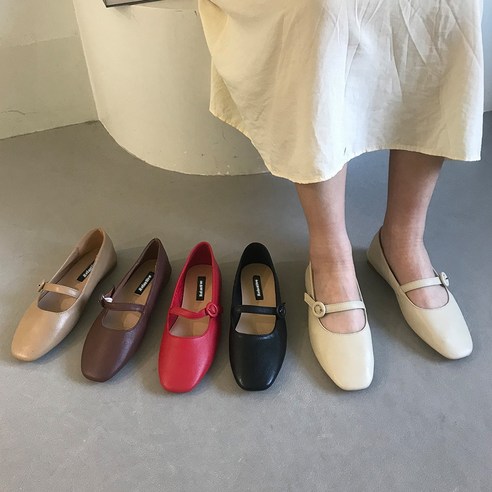 女性 時尚 女鞋 女鞋 鞋子 平 鞋子 成年女性 成年女性 女性