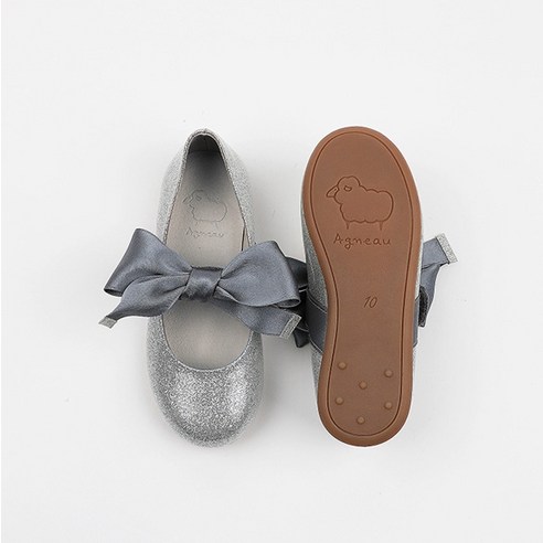 우아함과 편안함의 완벽한 조화: 앙뉴 피오니새틴 플랫구두