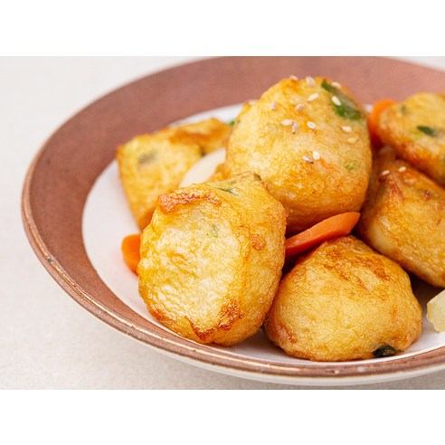 새우 풍미의 쫄깃한 고래사어묵 새우돌돌이 어묵