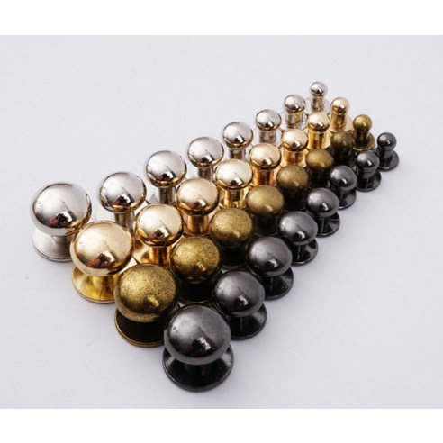 솔트레지 실버 장식으로 가죽공예에 특별한 가치를 더하다