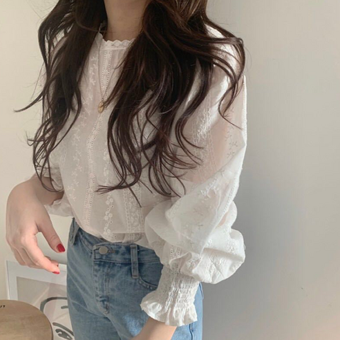 여성용 두봄 레이스 셔링 블라우스