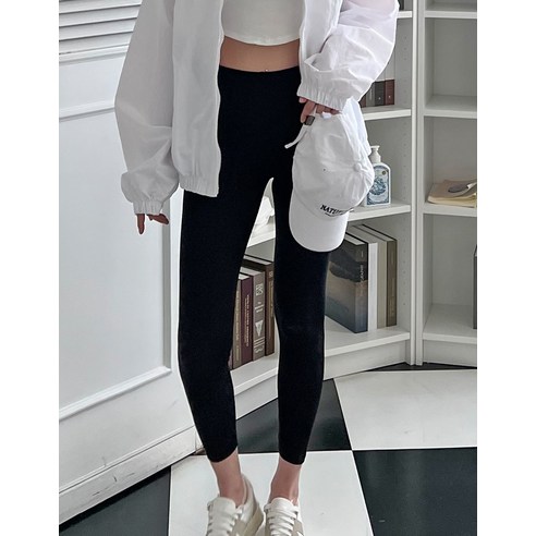 女  時尚  服裝  打底  綁腿  成年女性  成年女性  女士的  女人  淑女