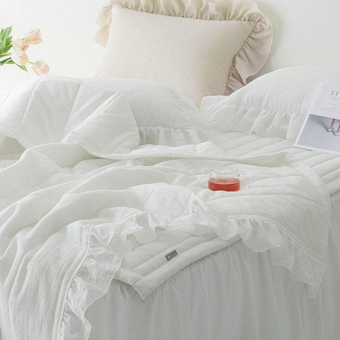 床上用品 套組 羽絨被 熟睡 睡眠 蜂蜜睡眠 深度睡眠 睡前 柔軟 蓬鬆