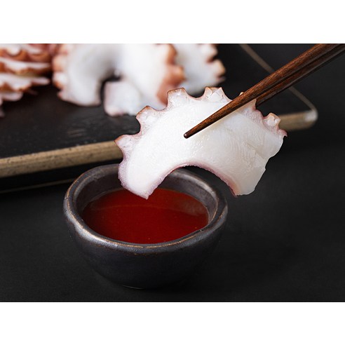 통통한 자숙 문어로 풍성한 식탁 연출하기