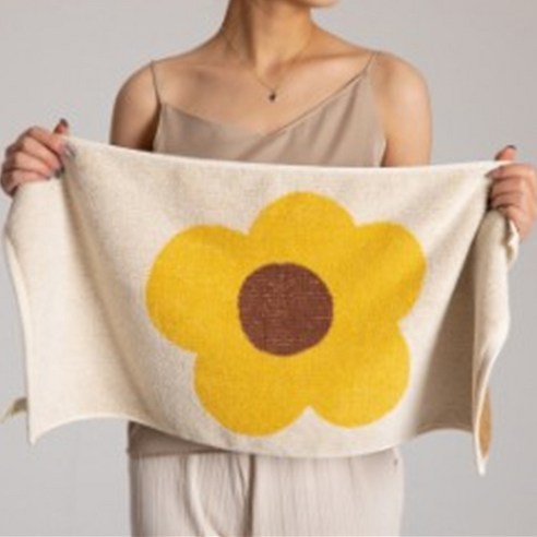 레인보우 꽃 한송이 수영 수건 34 x 34 cm, 베이지, 1개