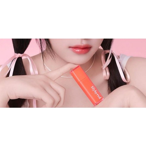 릴리바이레드 앙큼 라이어 코팅 립틴트 AD '수줍은 복숭아인 척'으로 사랑스러운 복숭아빛 입술을 완성하세요!
