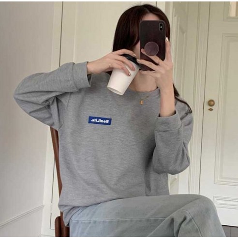 스타일과 편안함을 동시에 제공하는 와플면 티셔츠