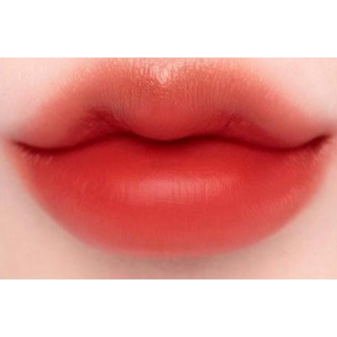 입술에 지속적인 아름다움을 선사하는 포렌코즈 속타투 립틴트