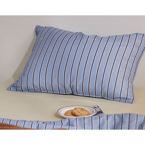 편안함과 스타일을 완벽하게 조화시킨 ON 젤라또 베개커버 스트라이프