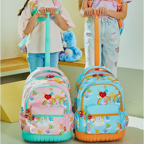 꿈과 희망을 담아 떠나는 특별한 여행, 스티치즈 케어베어 롤링 백팩