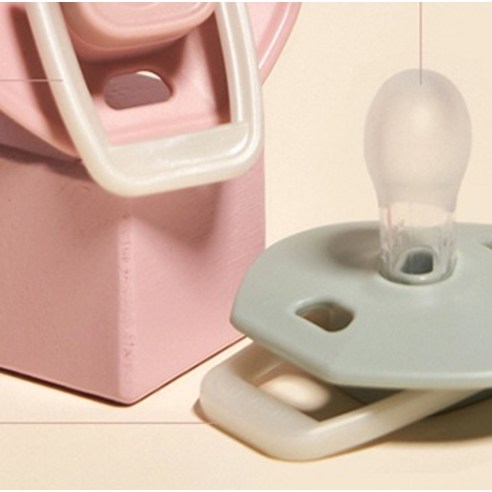 안전과 위생을 담은 마더케이 폴딩 쪽쪽이, 엄마의 사랑으로 아기의 행복을 지켜주세요.