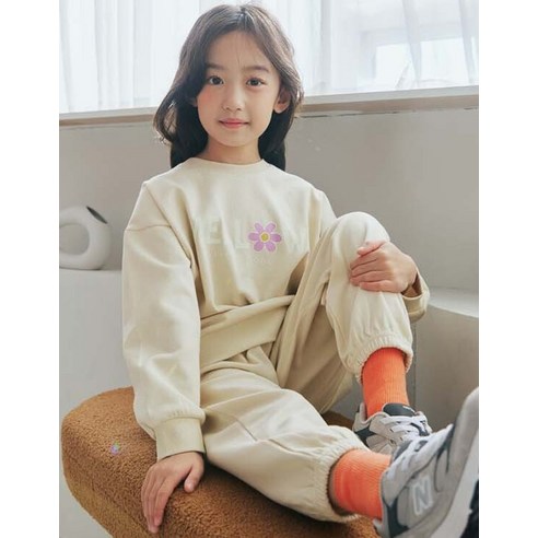 바브키즈의 아동용 멜로우 상하의 세트: 편안함과 스타일의 완벽한 조화