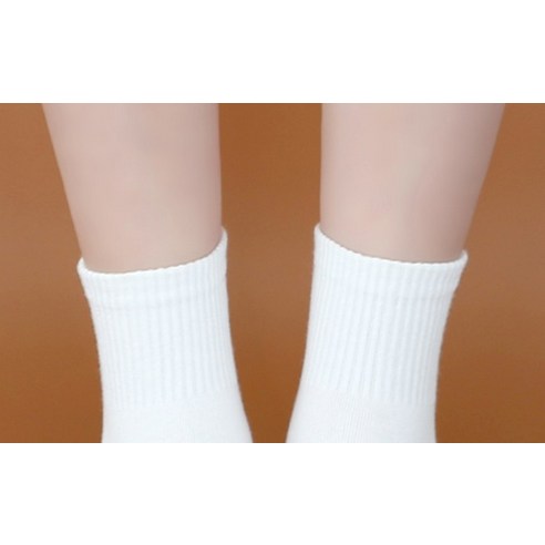 학생을 위한 편안하고 스타일리시하며 내구성 있는 양말